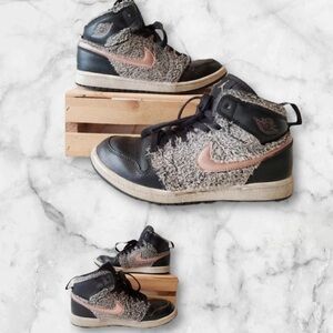 Jordan 1 Retro High GP Shoes 705321-022 Youth Sz 3Y Black/Bronze/Gray Faux Fur